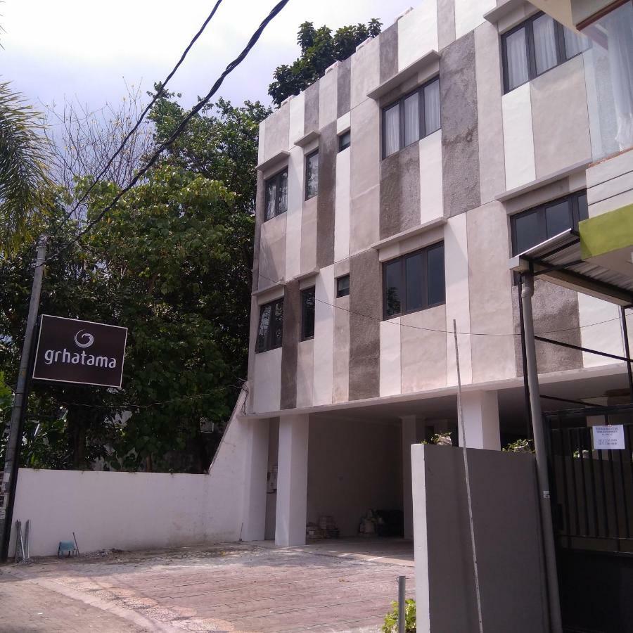 Grhatama Guest House Kejayan Екстериор снимка